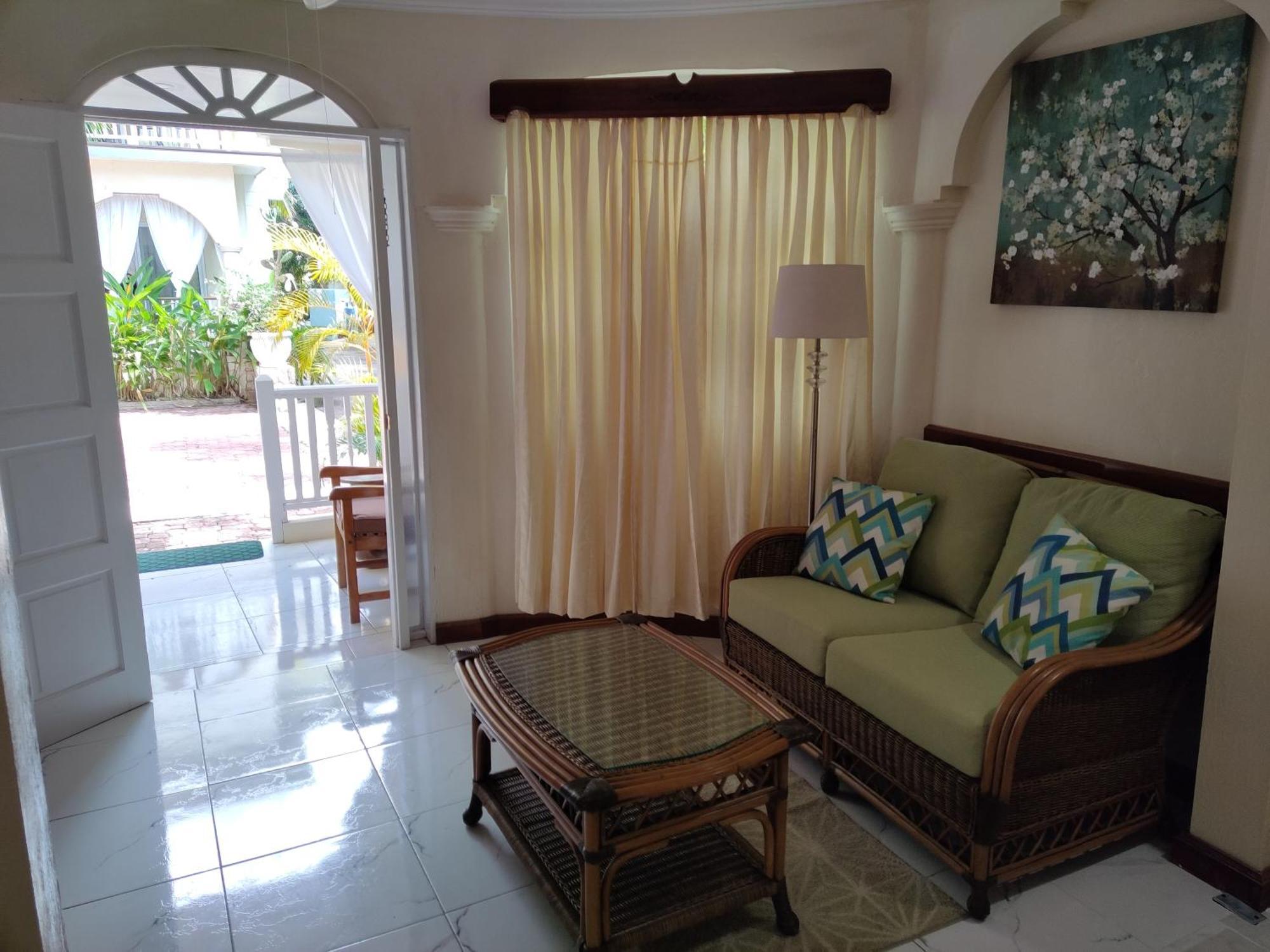 Rayon Hotel Negril Buitenkant foto
